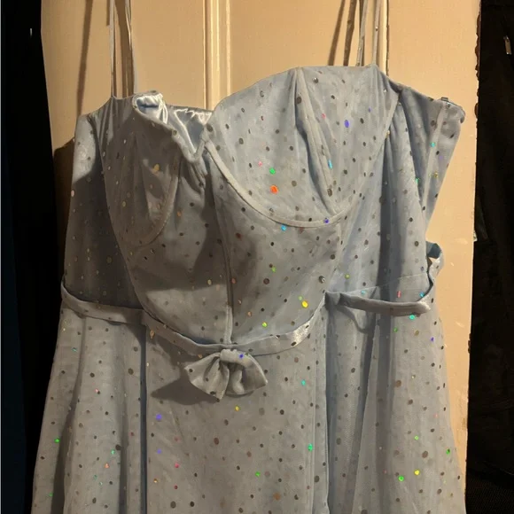 Chic Light Blue High-Low Dress - Picture 4 of 6